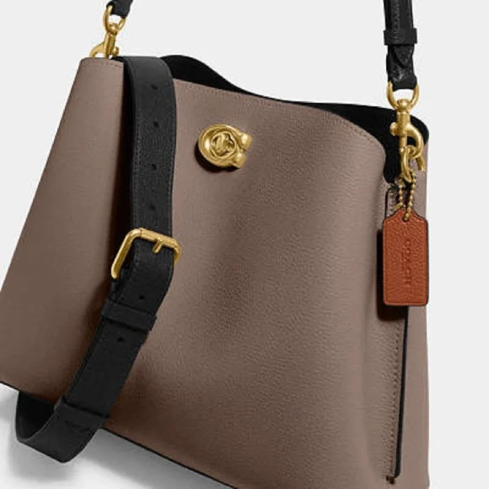 COACH•willow stone grey/black pebble leather bucket shoulder crossbody bag NWT - Picture 2 of 10